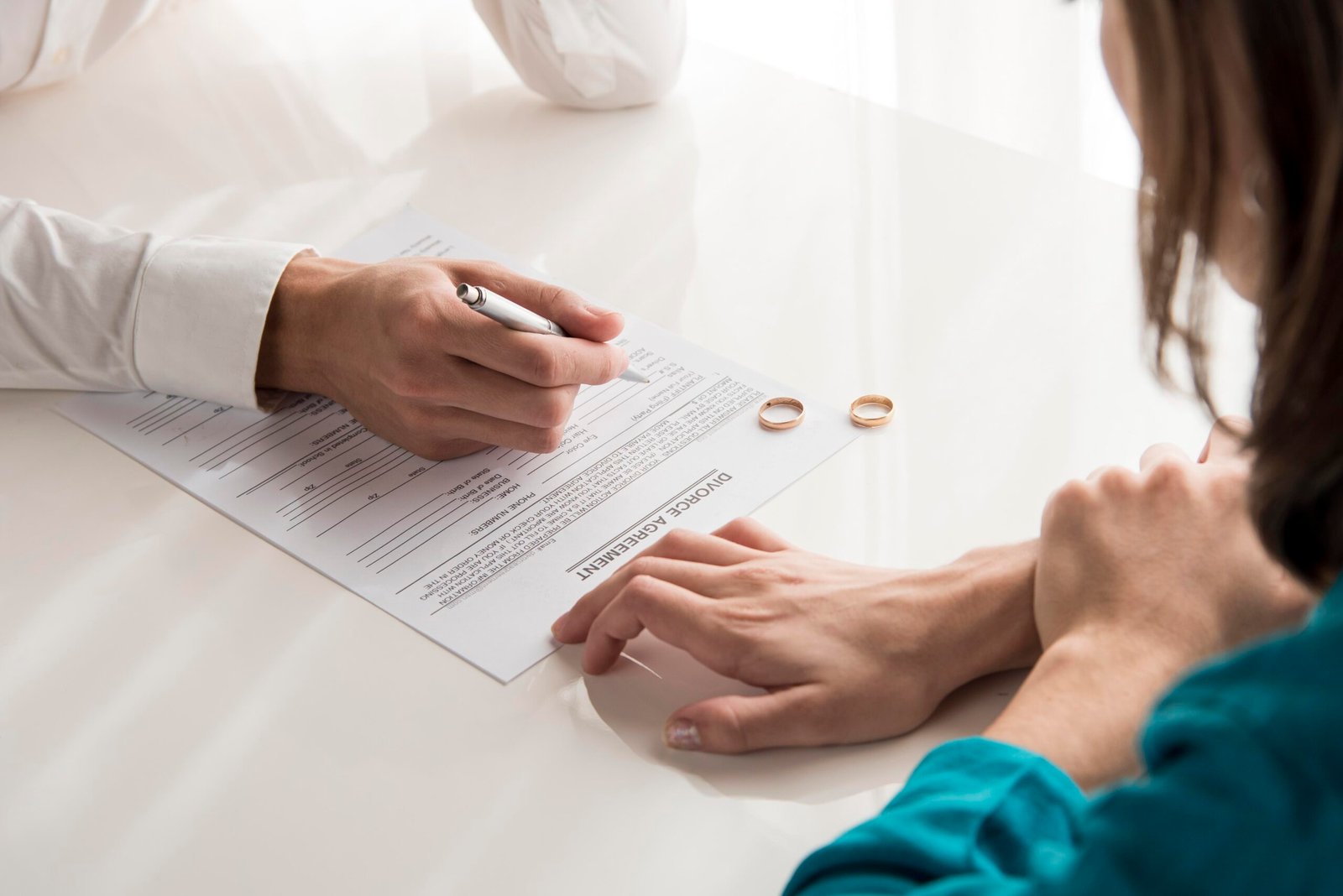 best-divorce-lawyer-in-delhi