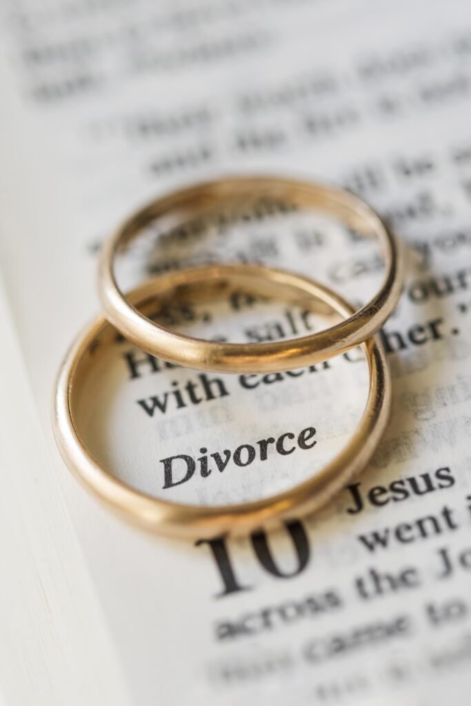 best-divorce-lawyer-in-delhi
